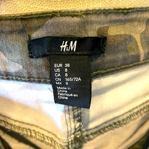 H&M Camouflage Skinny Jeggings - Picture 4 of 4